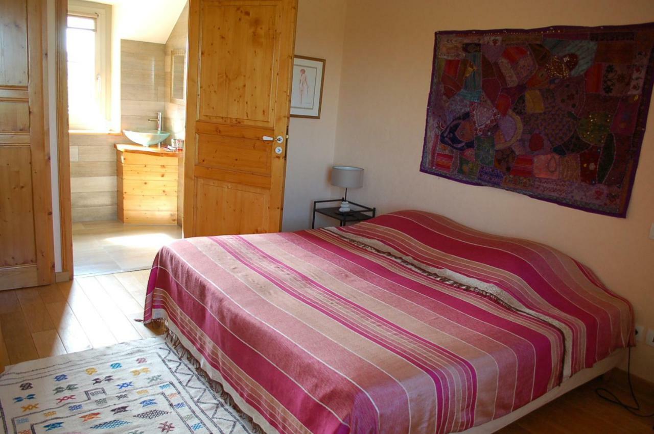 B&B La Maison Des Collines Autour Chambres D'Hotes La Chapelle  Eksteriør billede